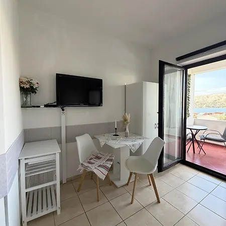 Apartment Antonio Pag Town