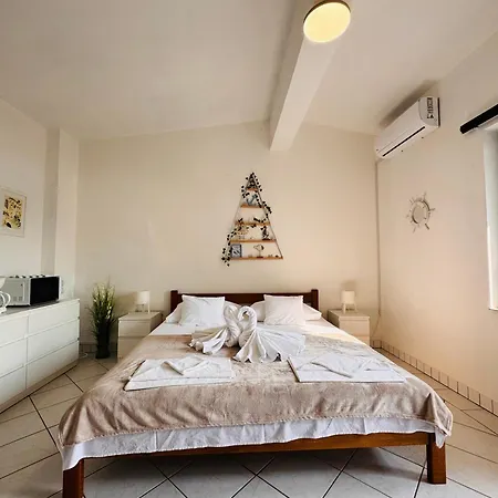 Antonio Lejlighed Pag Town